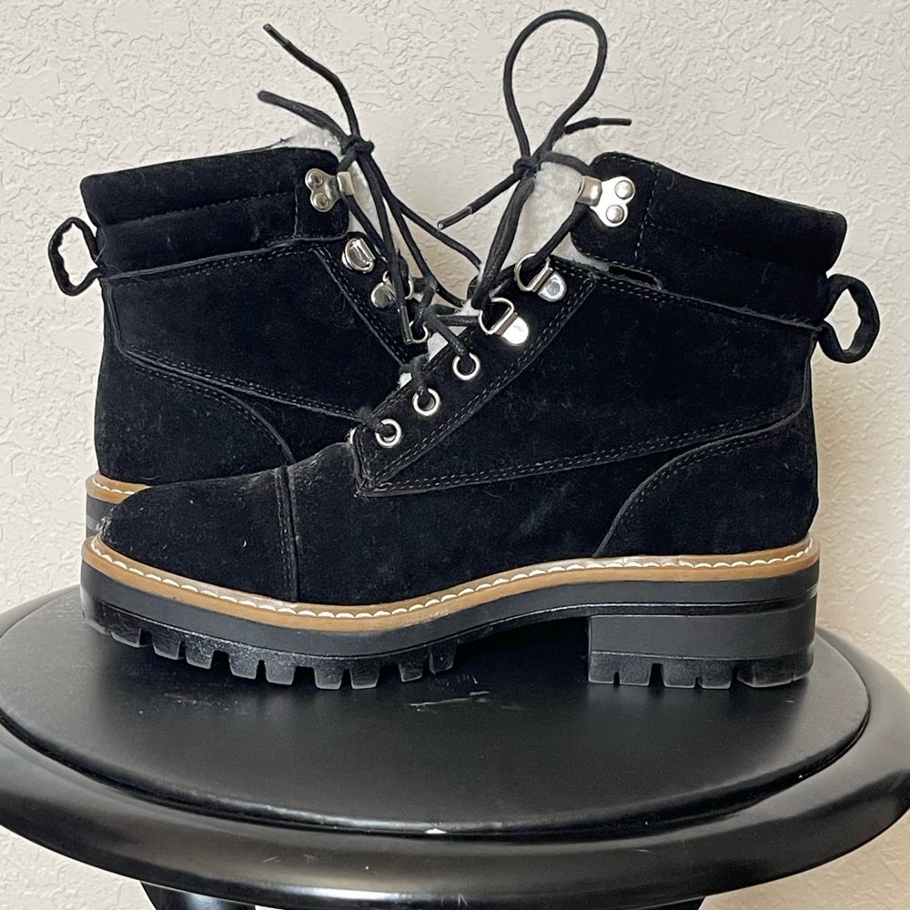Brand new Black Boots